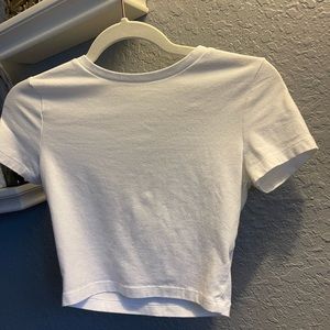 White crop top | small